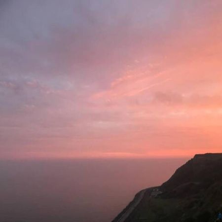 Denelea - Stunning Sea Views! Scarborough Buitenkant foto