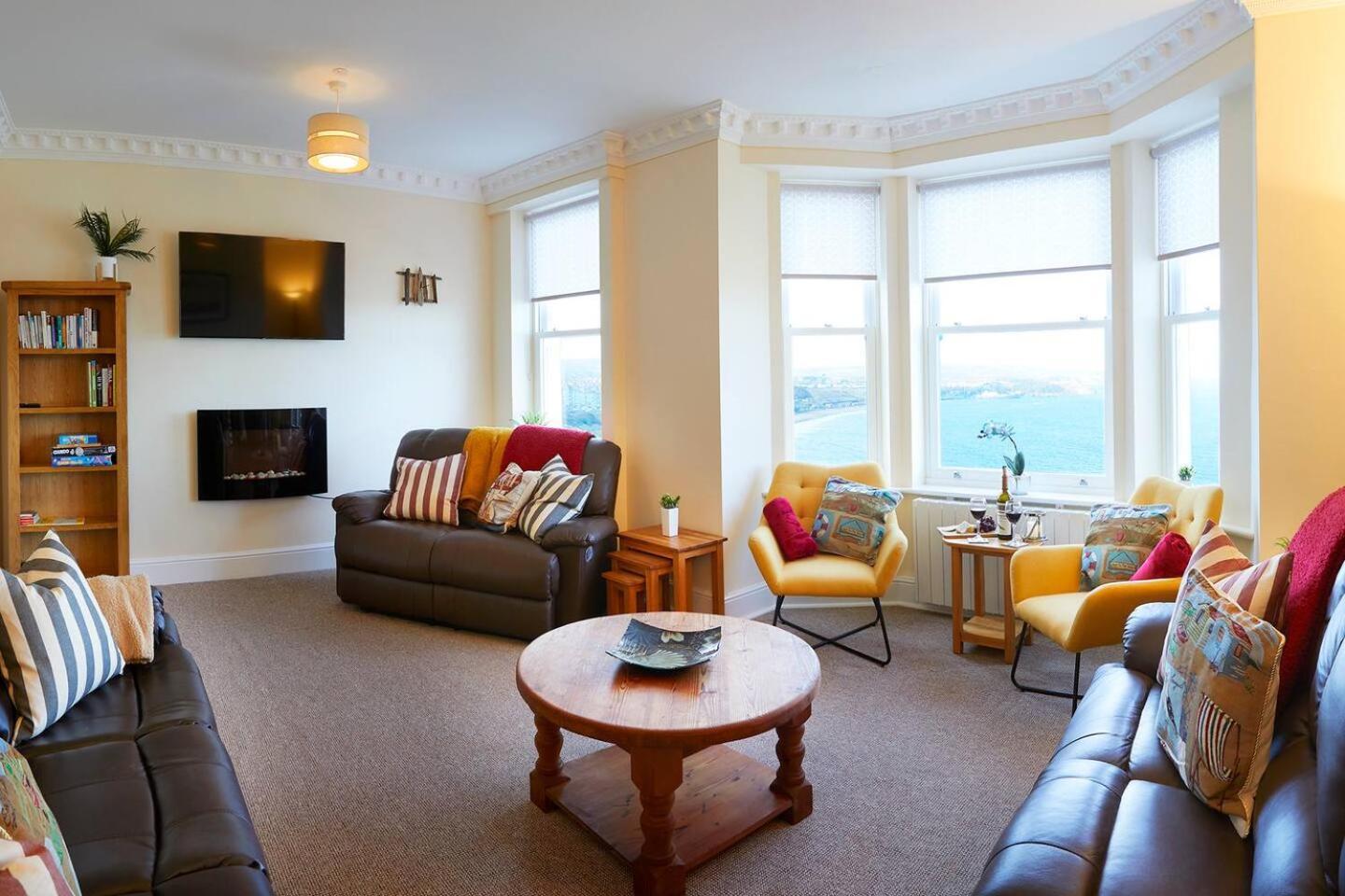 Denelea - Stunning Sea Views! Scarborough Buitenkant foto