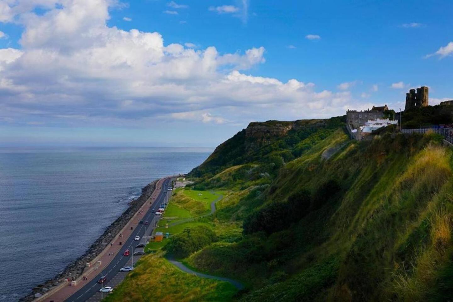 Denelea - Stunning Sea Views! Scarborough Buitenkant foto